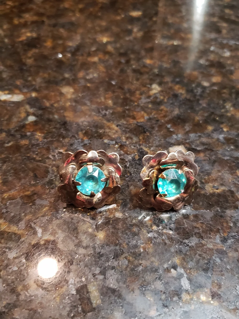 Vintage Floral Screwback Earrings